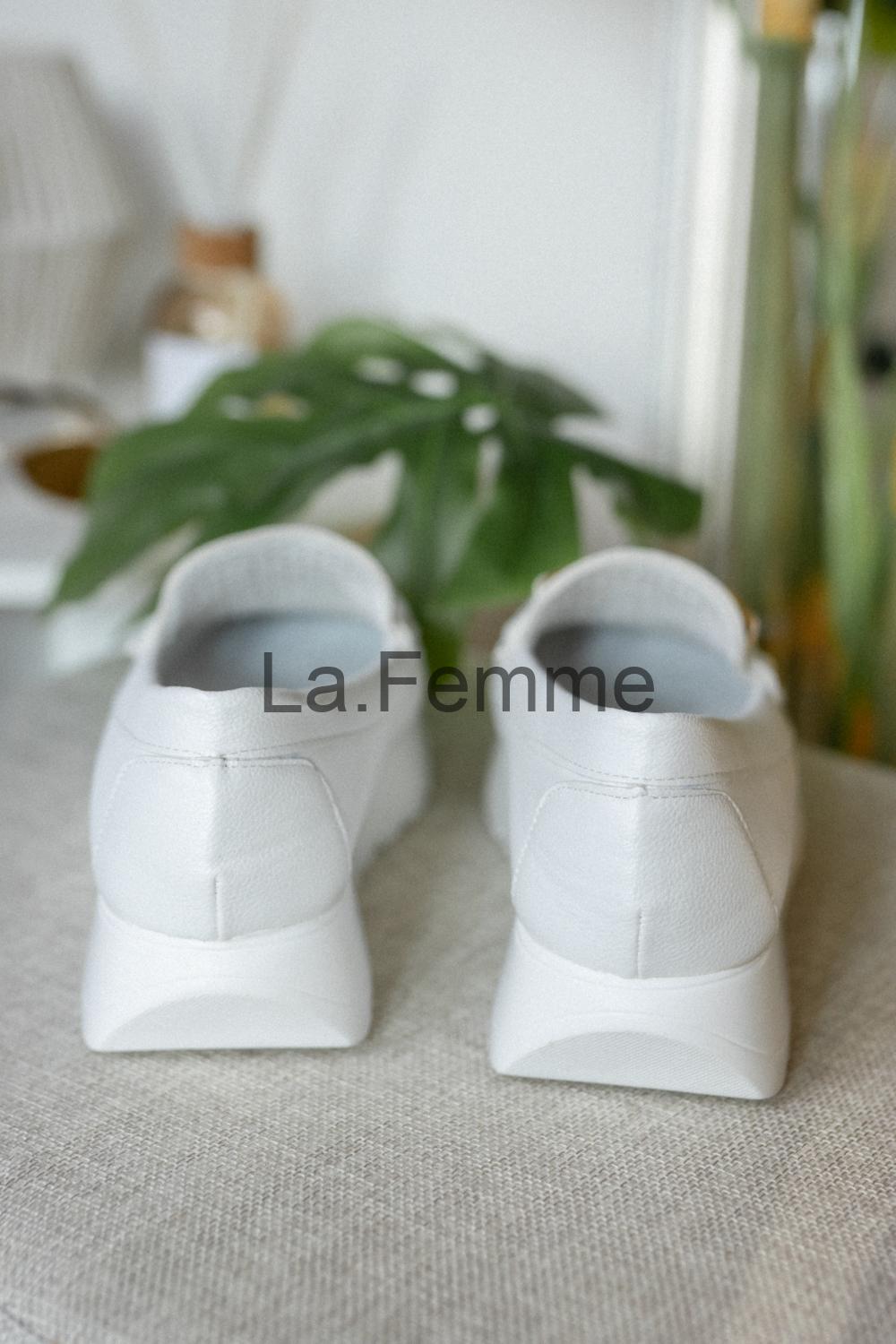 Elegantní dámské mokasíny, white